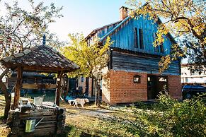 Barn Guesthouse Csíkdelne