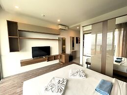 Sea view studio at Oceana by Lofty