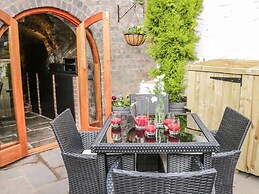 31 Riverside