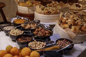 Radisson Hotel & Residence Riyadh Olaya