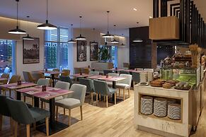 Radisson Hotel & Residence Riyadh Olaya