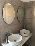 Evripus Suites Hotel