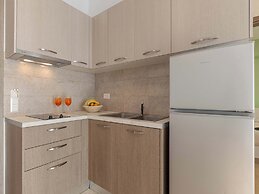 Evripus Suites Hotel