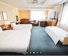 Sarawan Hotel