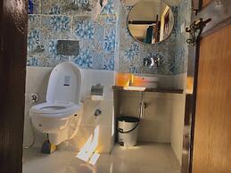 Sarwa Cottage