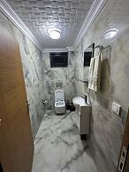 Mariposa Luxury House