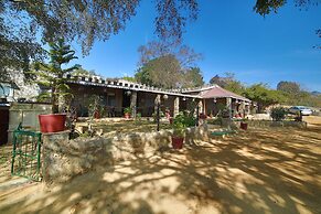 Hotel Castle Rock Mount Abu by SAH