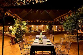 Hotel Castle Rock Mount Abu by SAH