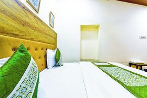Hotel Castle Rock Mount Abu by SAH