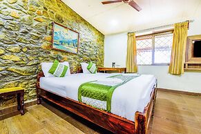 Hotel Castle Rock Mount Abu by SAH