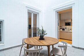 Limehome Sevilla Calle Granada