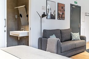 Limehome Sevilla Calle Granada