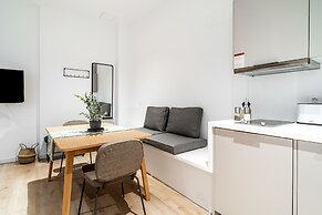 Limehome Sevilla Calle Granada