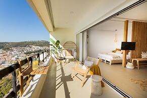 Sesimbra Panorama by Saudade