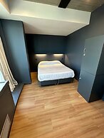Mons Hostel
