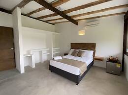 Akela Gaira Hotel