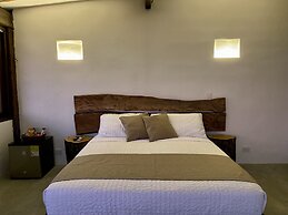 Akela Gaira Hotel