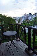 Akela Gaira Hotel