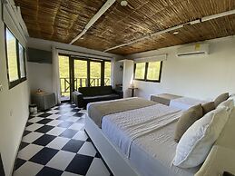 Akela Gaira Hotel