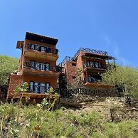 Akela Gaira Hotel