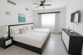 Peninsula Esmeralda Luxury Hotel & Villas