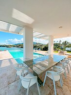 Peninsula Esmeralda Luxury Hotel & Villas