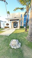 Peninsula Esmeralda Luxury Hotel & Villas