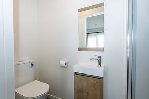 Aurora City Suites Motel
