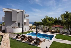 Cavos Boutique Homes