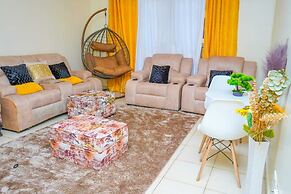 Lux Suites Greatwall Getaway Apartments