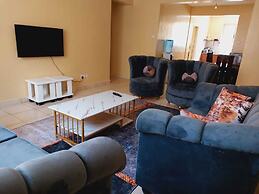 Lux Suites Greatwall Gardens Apartments