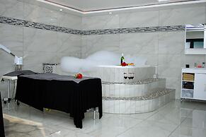 Semeni Asante Getaway