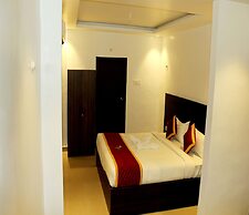 Treebo Aishwarya Grand - 4 km from Promenade Beach