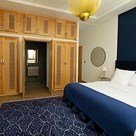 Cavanna Lodge