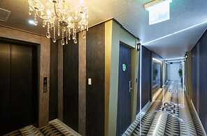 ON & OFF HOTEL