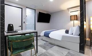 ON & OFF HOTEL