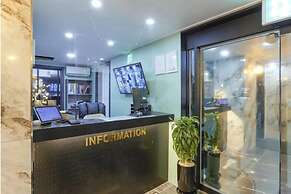 ON & OFF HOTEL