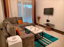 Lux Suites Spring Garden Apartments