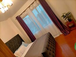 Lux Suites Spring Garden Apartments