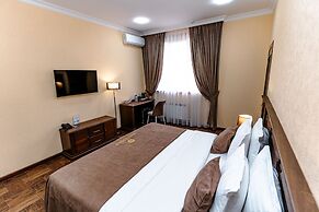 BAGIZAGAN HOTEL
