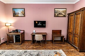 BAGIZAGAN HOTEL