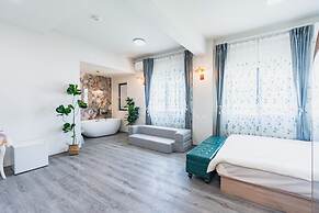 Seabreaze Garden