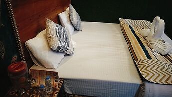 Hotel Nirbana Heights