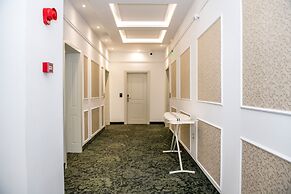 Agora Boutique