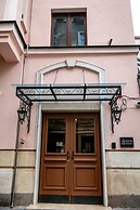 Agora Boutique