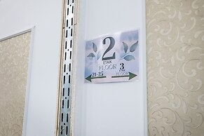 Agora Boutique