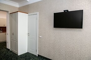Agora Boutique