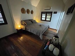 Vanara Bungalows & Restaurant