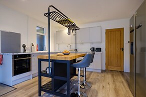 Paddock House