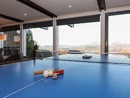 Paddock House